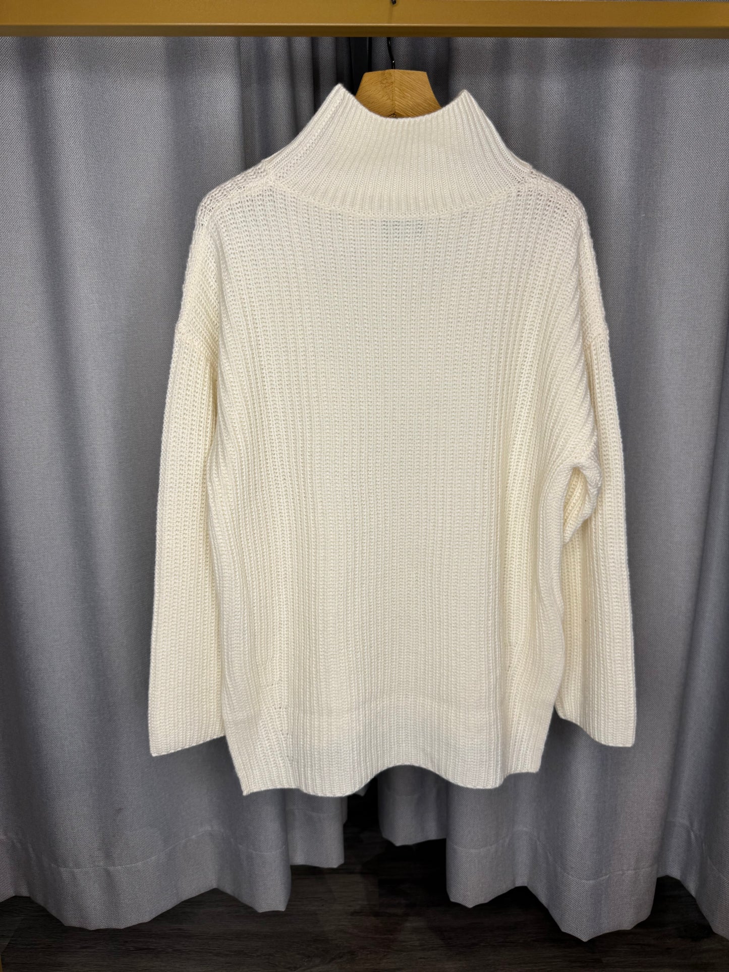 FFC weißer Damenpullover