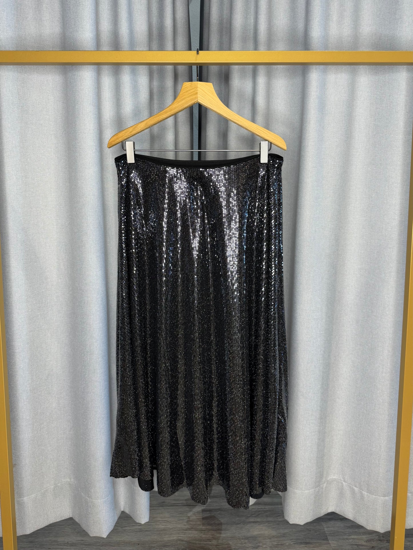Riani langer Glitzerrock