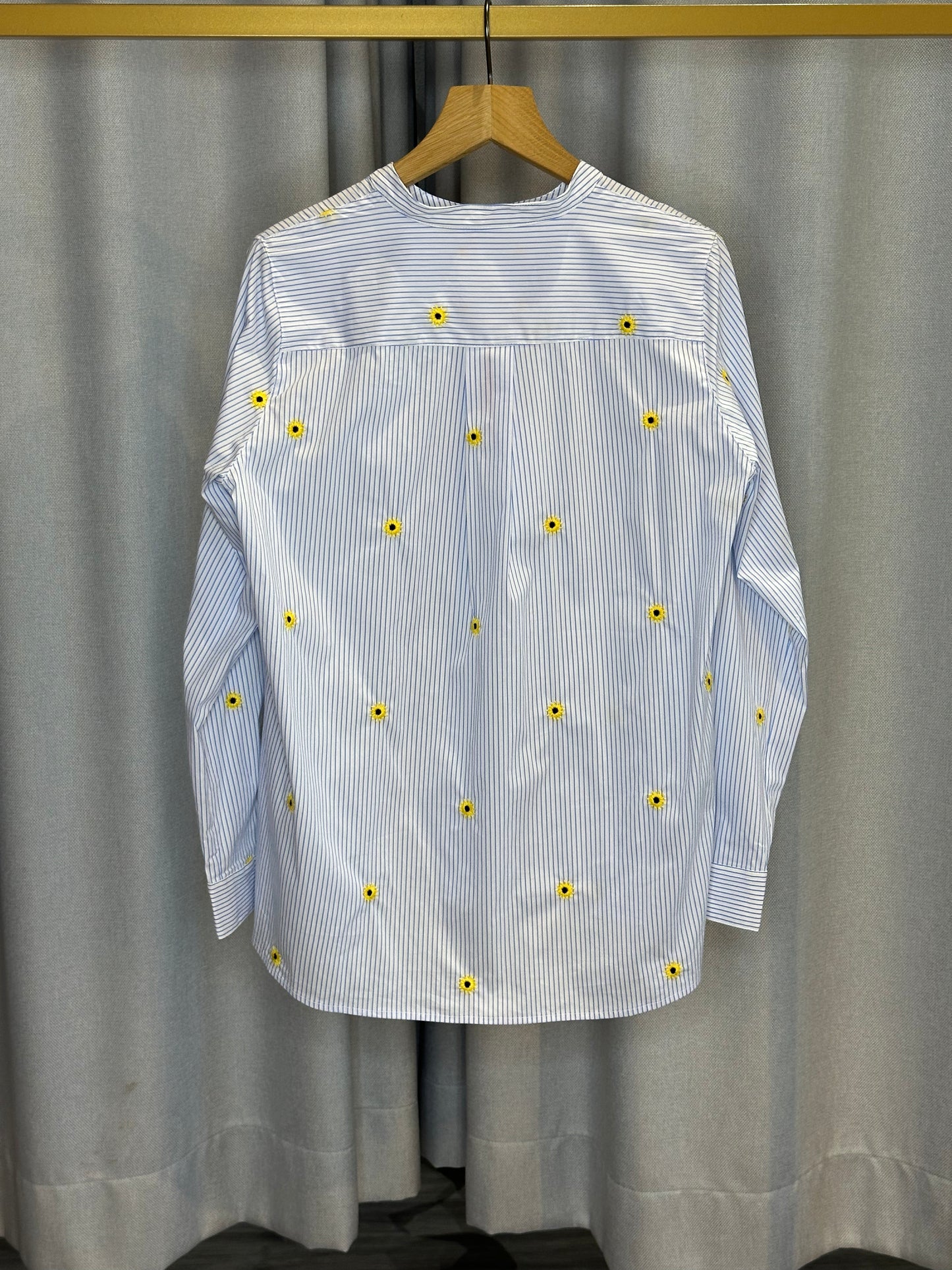 The Shirt Project Bluse mit Sonnenblumen