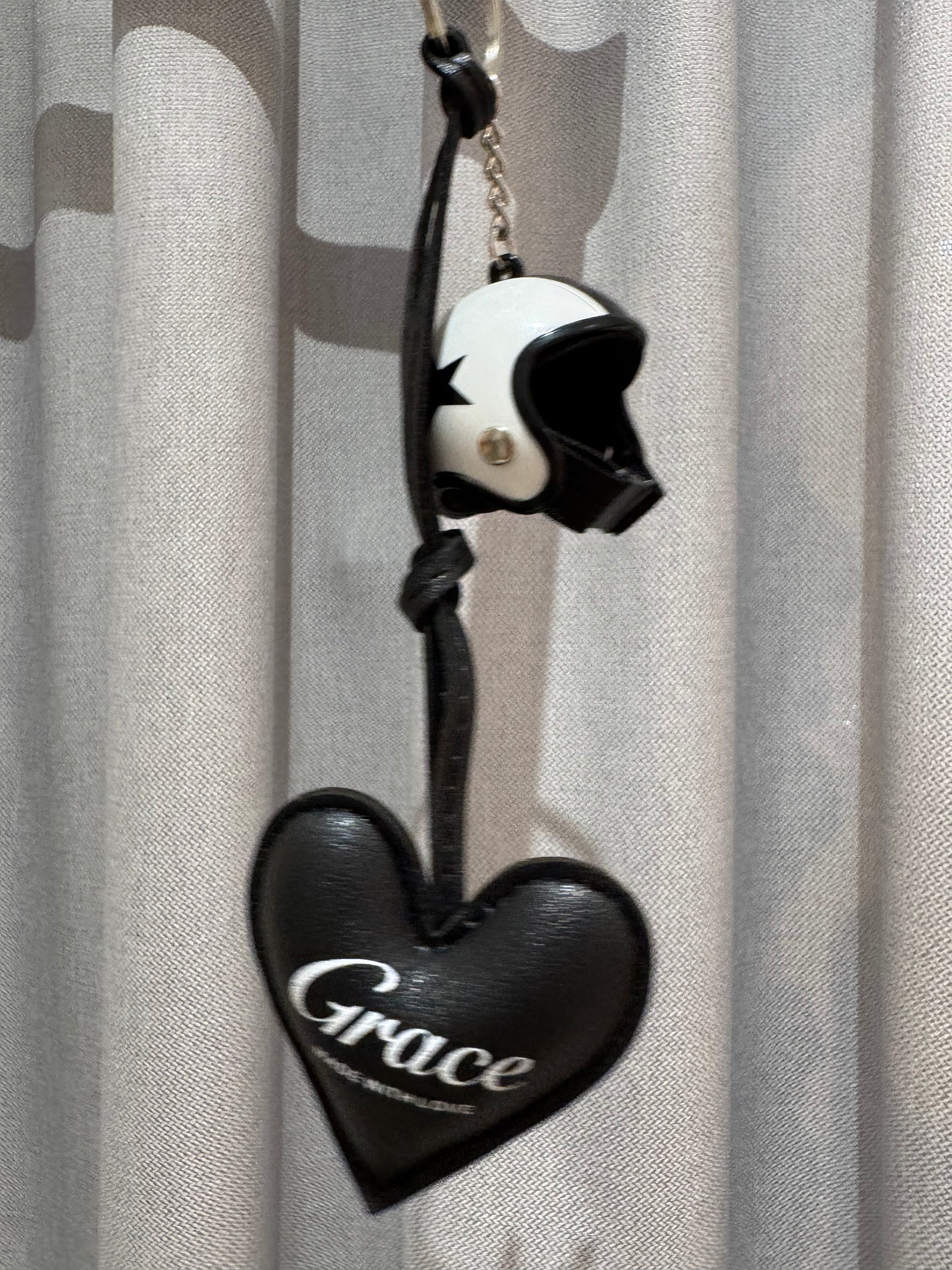 Grace Schlüsselanhänger mit Anhängern