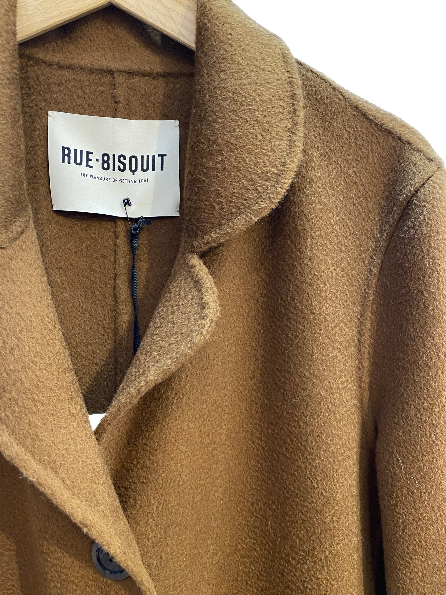RUE 8ISQUIT