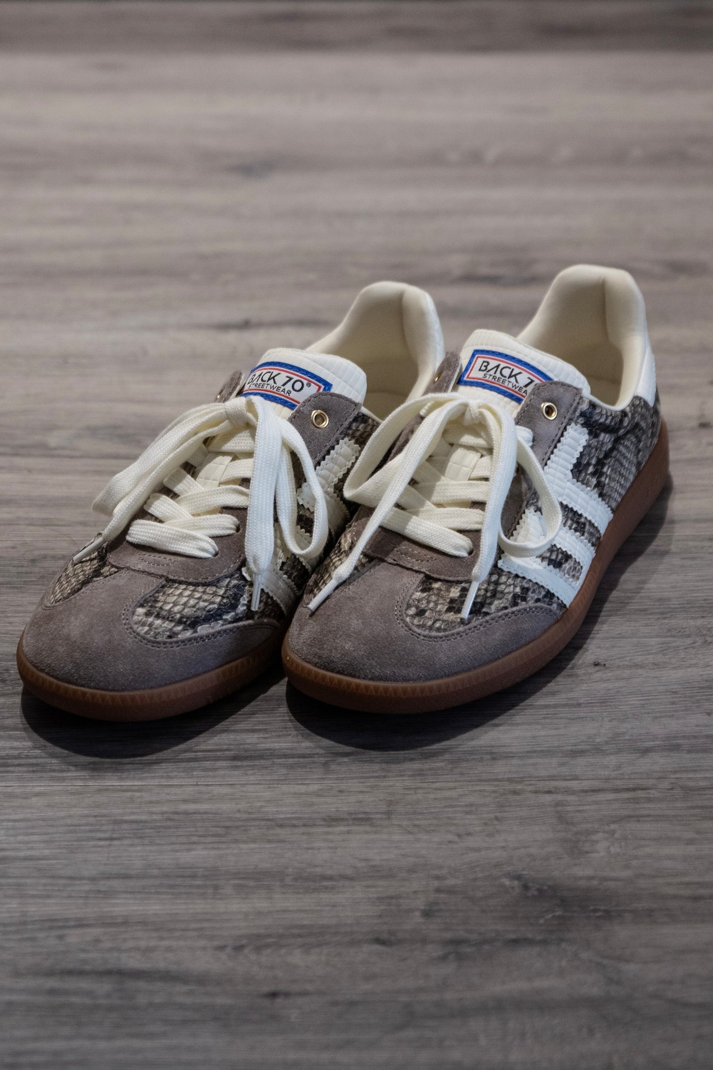Back 70 Sneaker Damen Cloud Snake Taupe