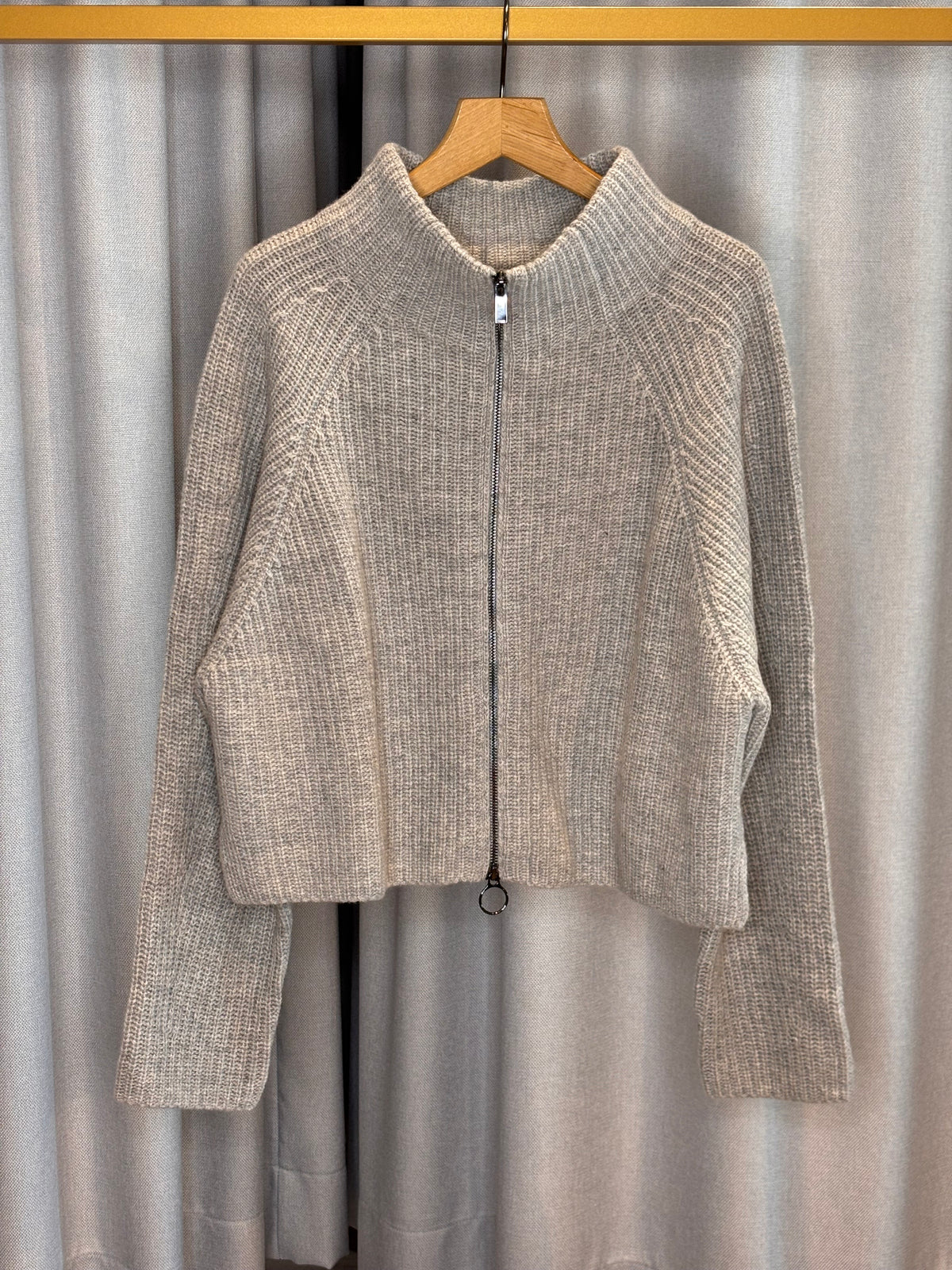 The Shirt Project  Strickjacke mit Reißverschluss