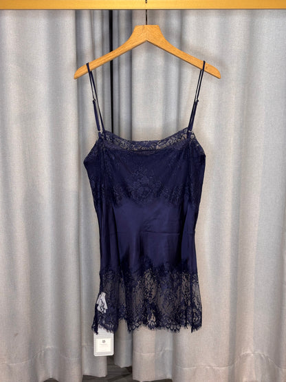 The Shirt Project Spitzen Top dunkelblau