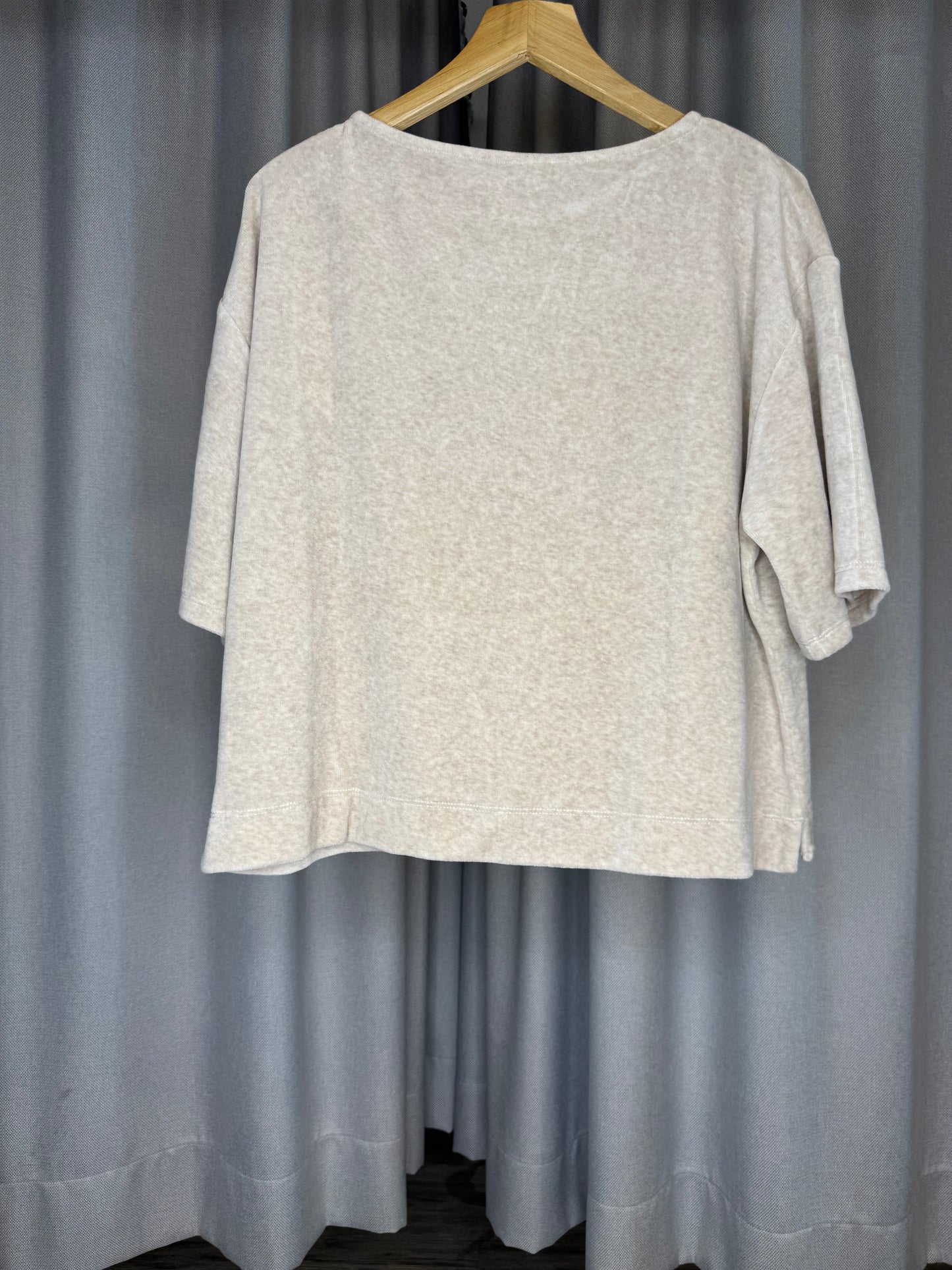 Juvia Kurzarmpullover