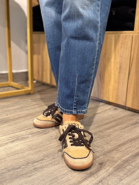 Back 70 Cloud Teddy Sneaker