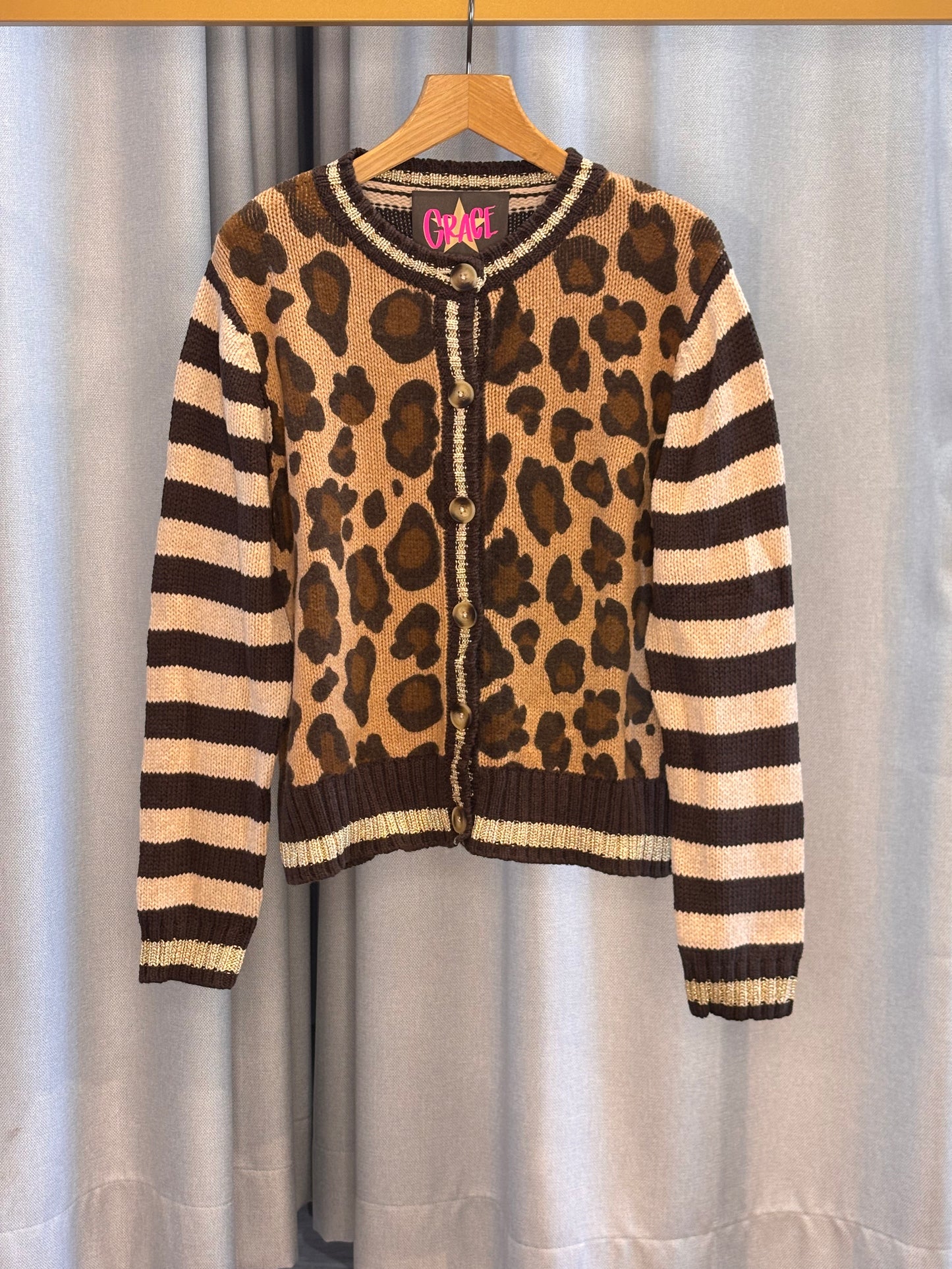 Grace Leostrickjacke
