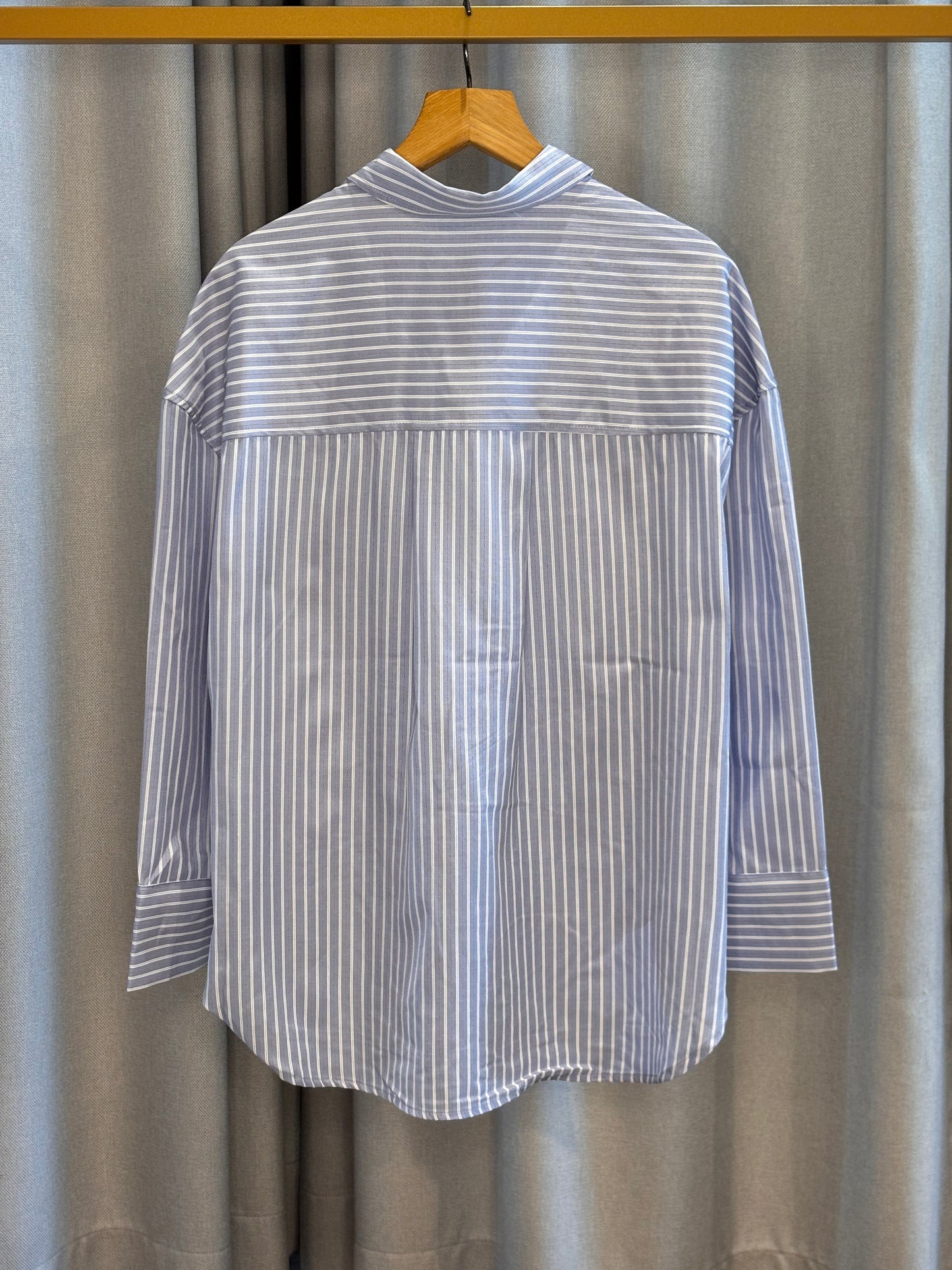 Culture gestreifte Bluse mit Hingucker