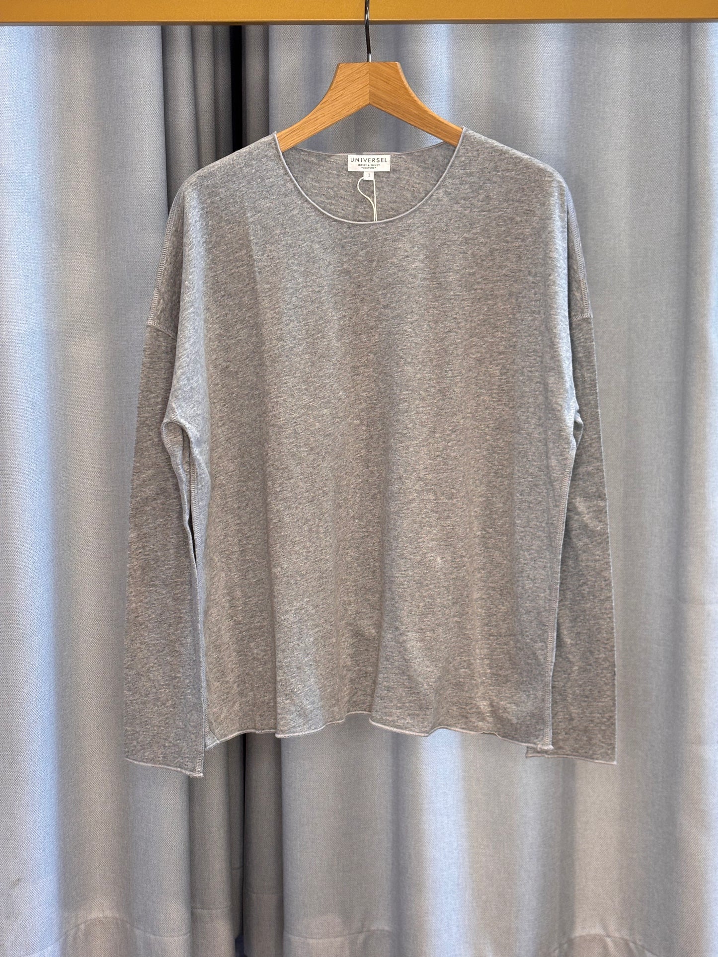 Universel klassisches Damenshirt grau