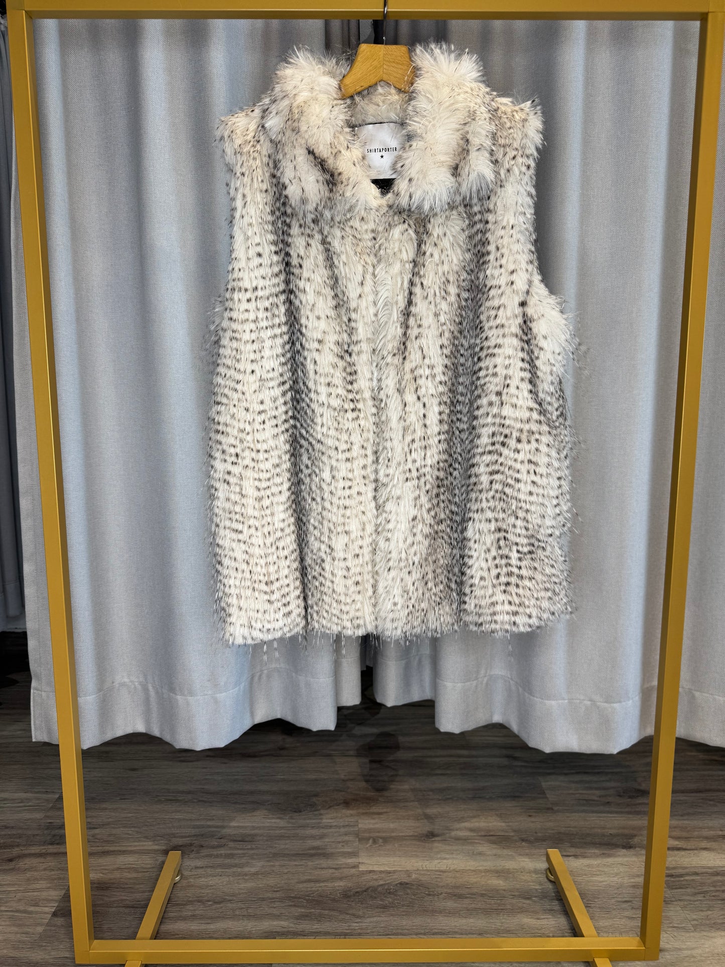 Shirtaporter Fake-Fell-Mantel
