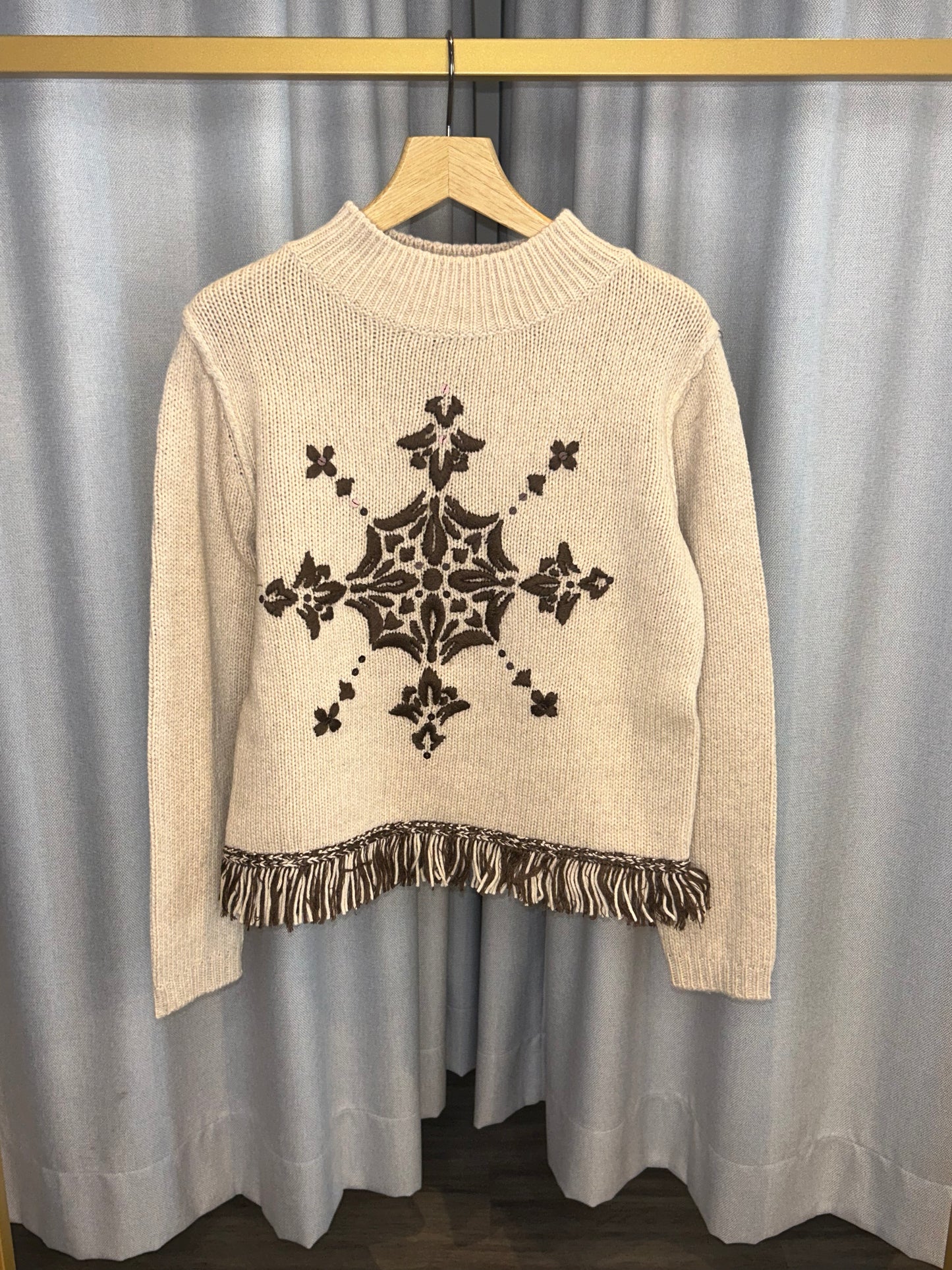 Grace Strickpullover mit Fransen