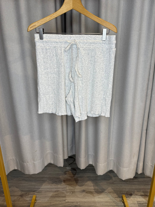 Seamless Basic graue Short