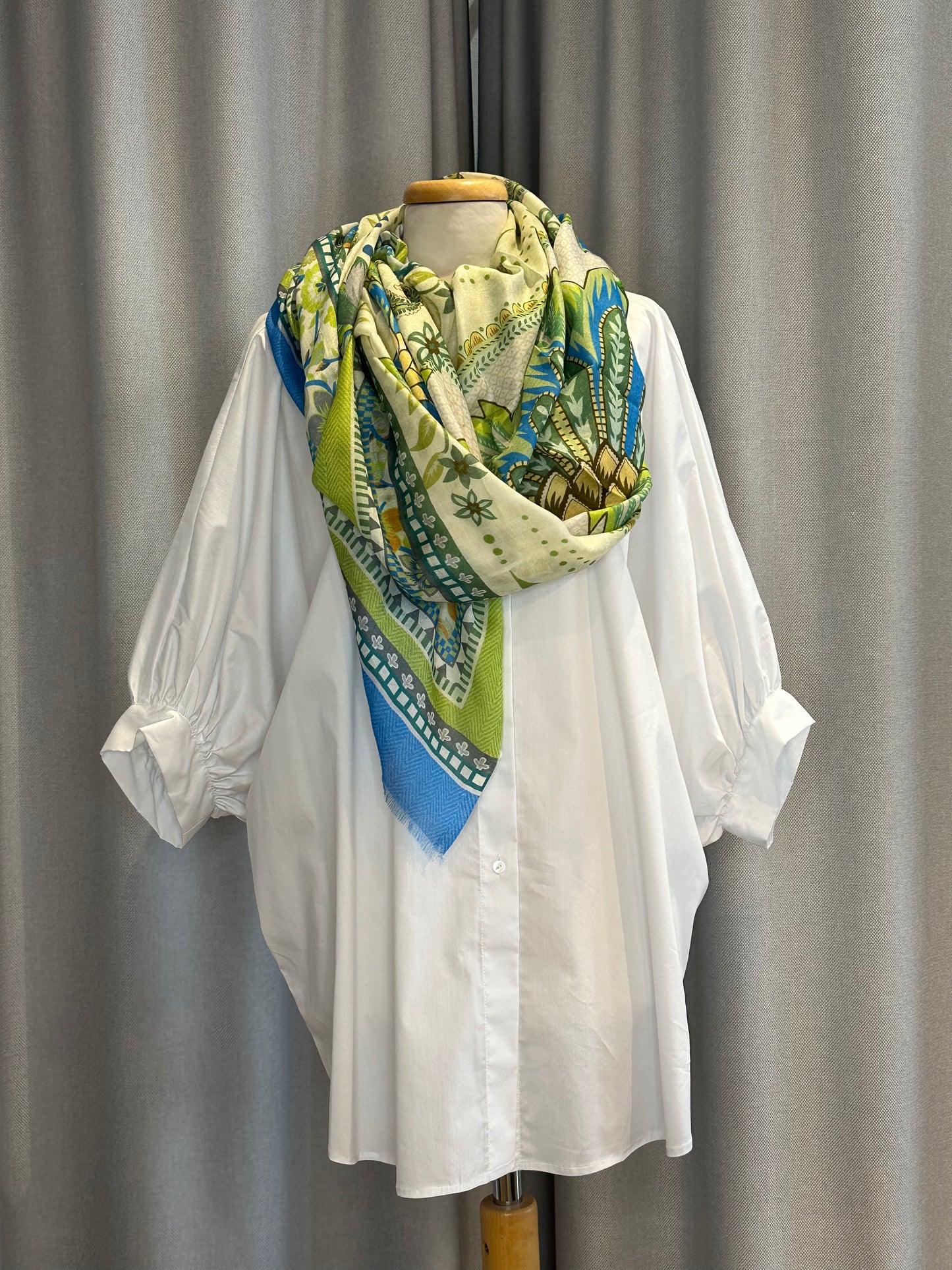 Mala alisha grün blauer Schal