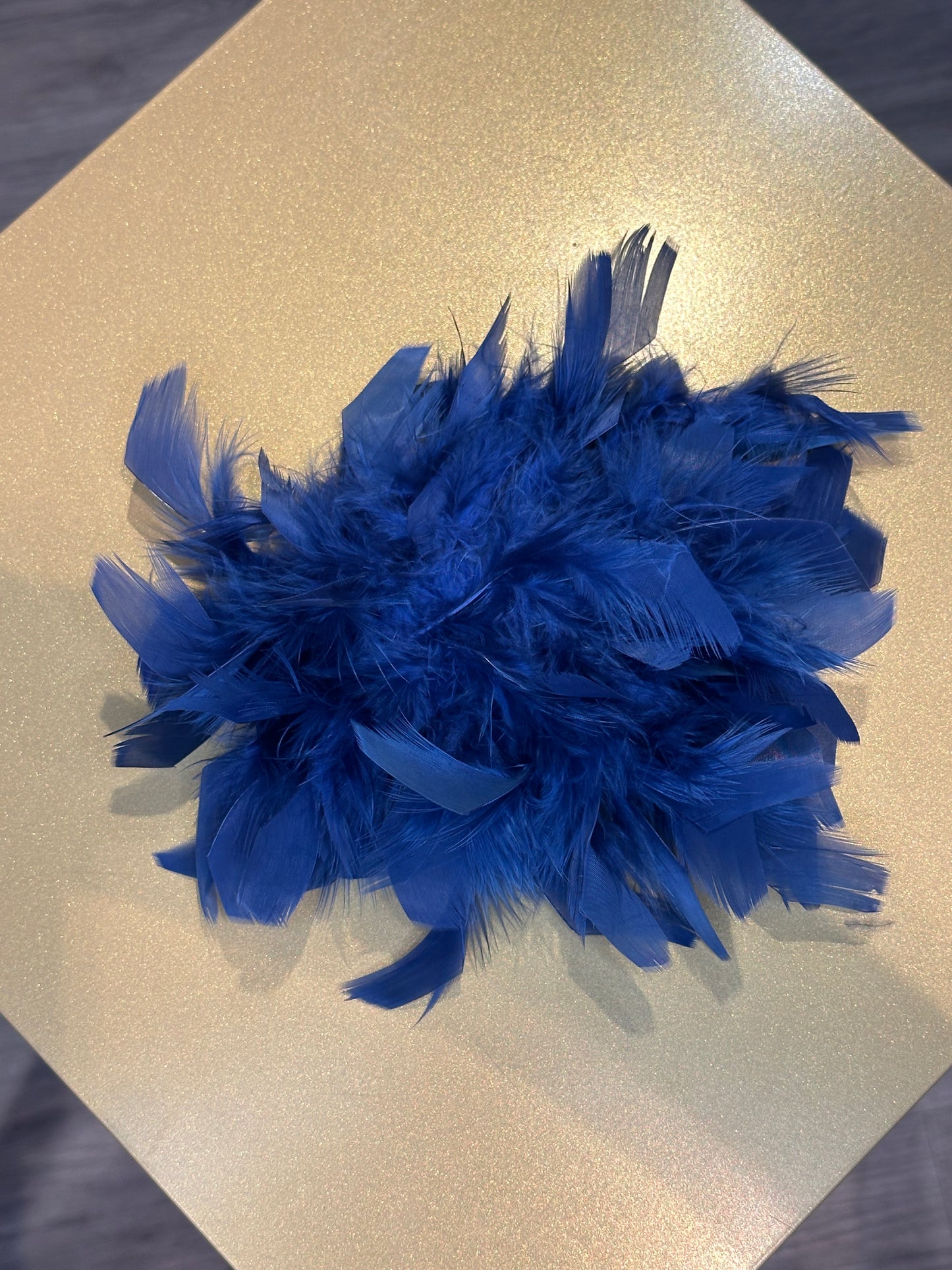 Vido Federbrosche in navy blau