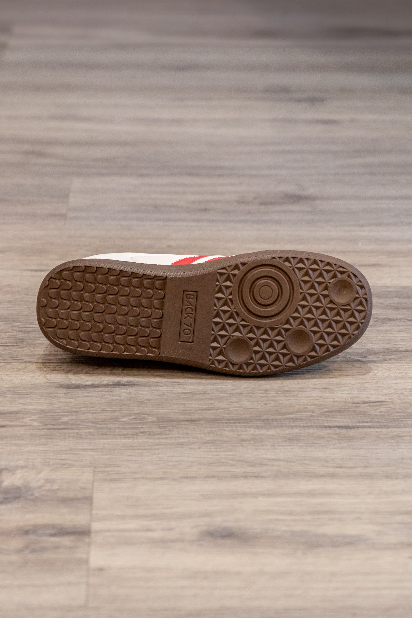 Back 70 Retro Sneaker